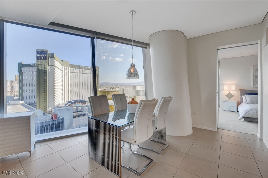 3726 South Las Vegas Boulevard 1207