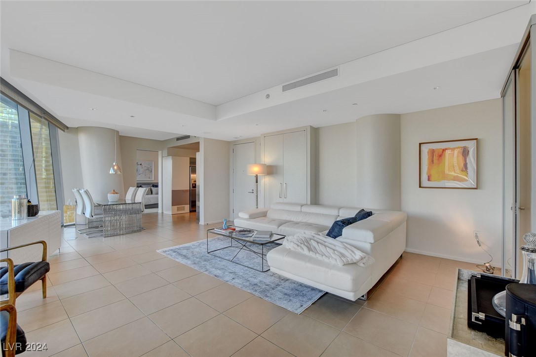 3726 South Las Vegas Boulevard 1207