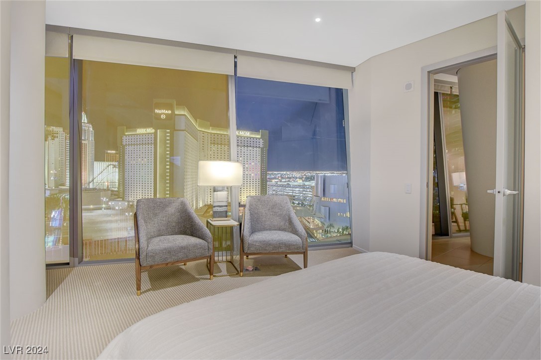 3726 South Las Vegas Boulevard 1207