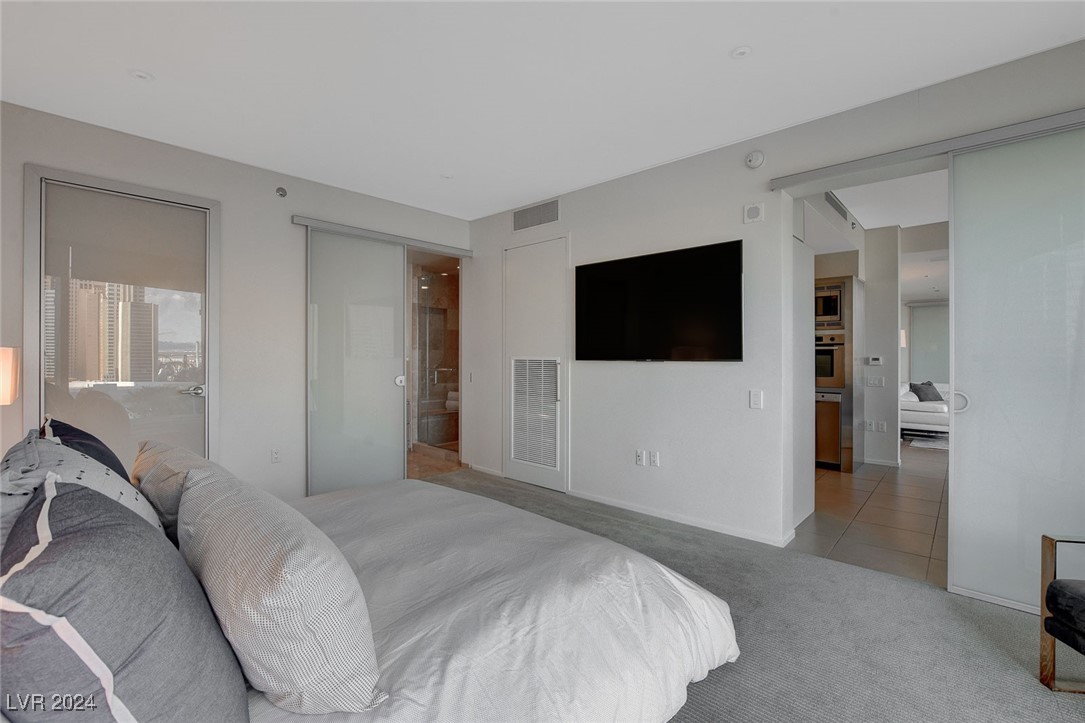 3726 South Las Vegas Boulevard 1207