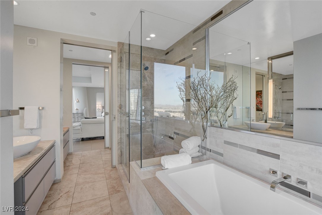 3726 South Las Vegas Boulevard 1207