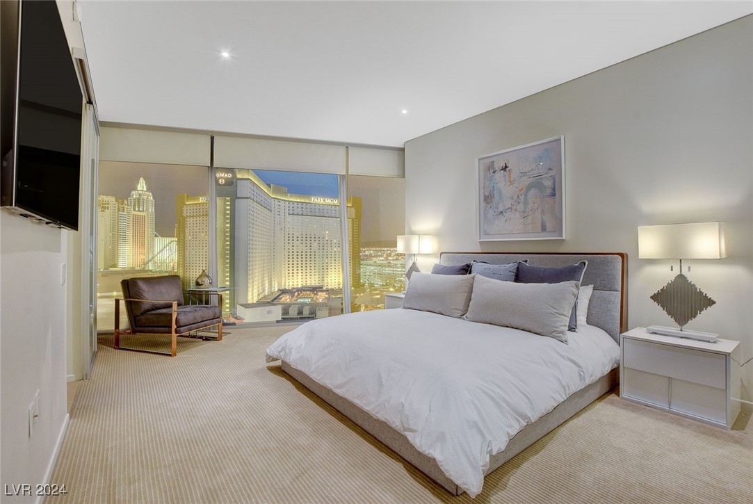 3726 South Las Vegas Boulevard 1207