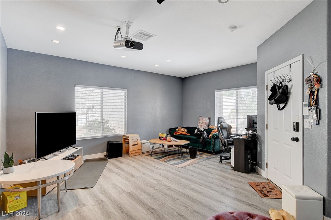 9850 Granite Reef Avenue