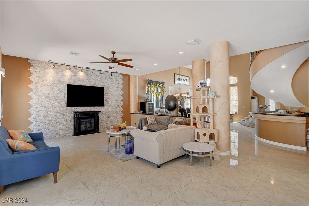 9850 Granite Reef Avenue