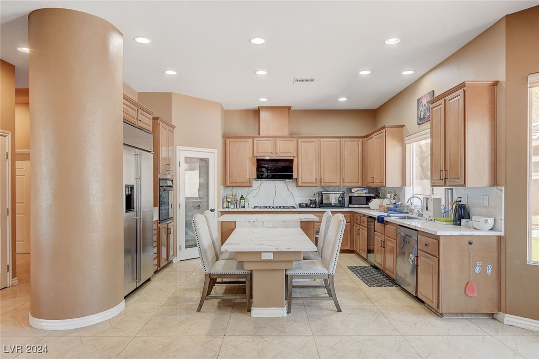 9850 Granite Reef Avenue