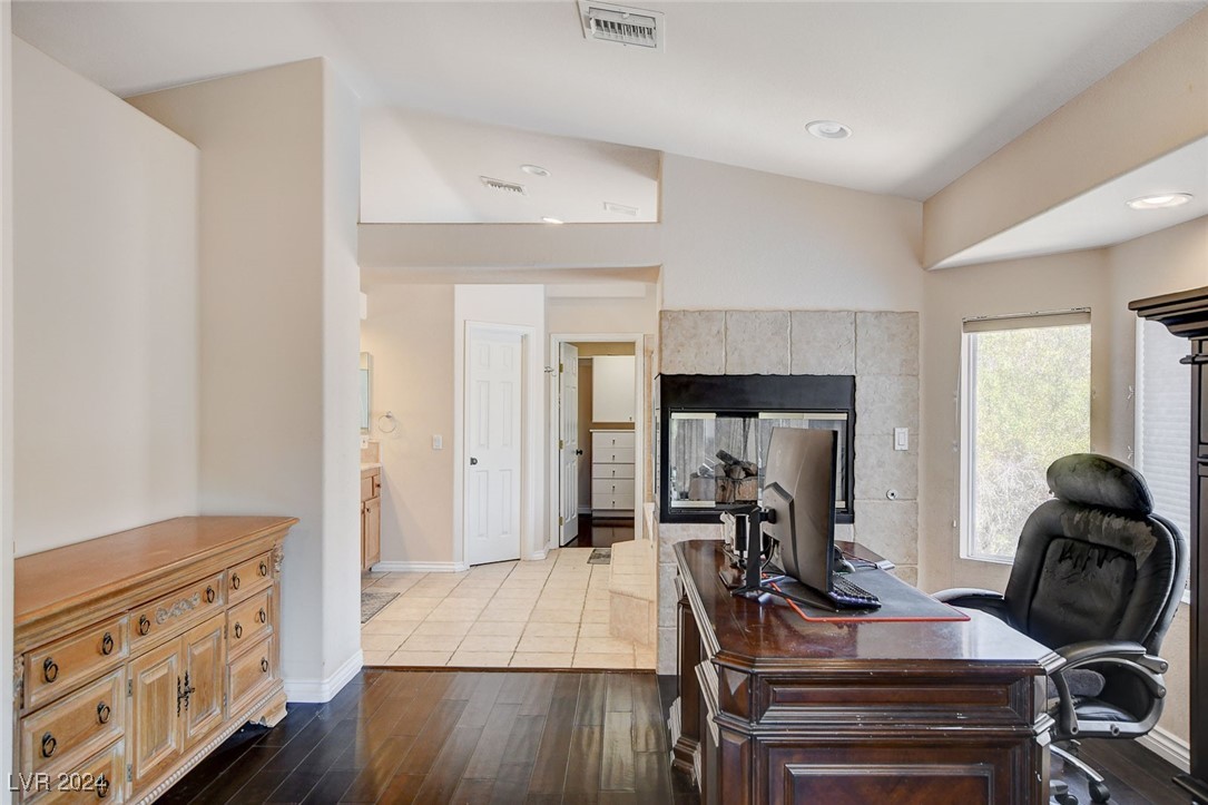 9850 Granite Reef Avenue