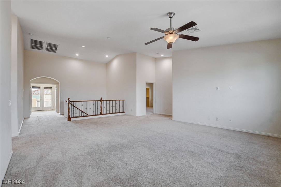 8333 Saddleback Ledge Avenue