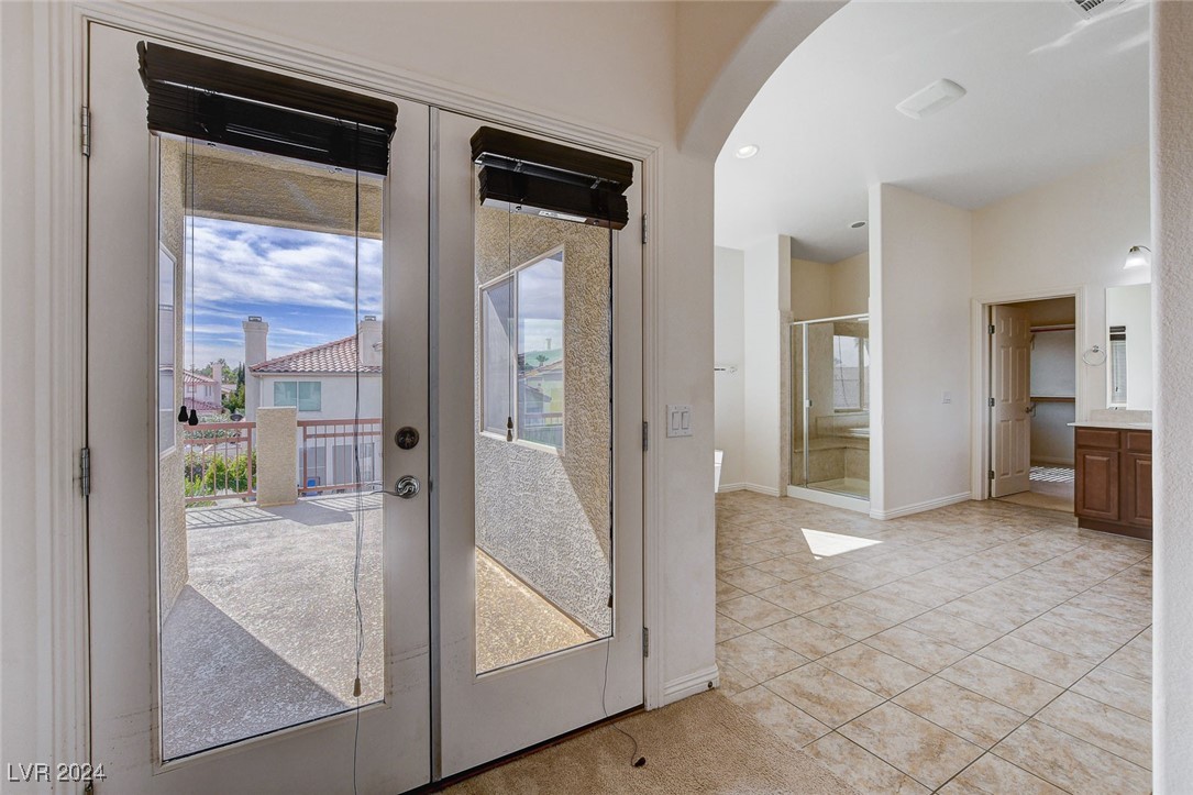 8333 Saddleback Ledge Avenue