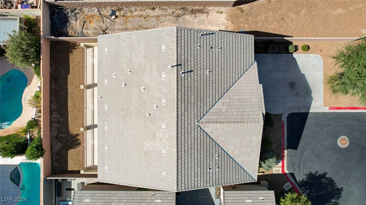 8333 Saddleback Ledge Avenue