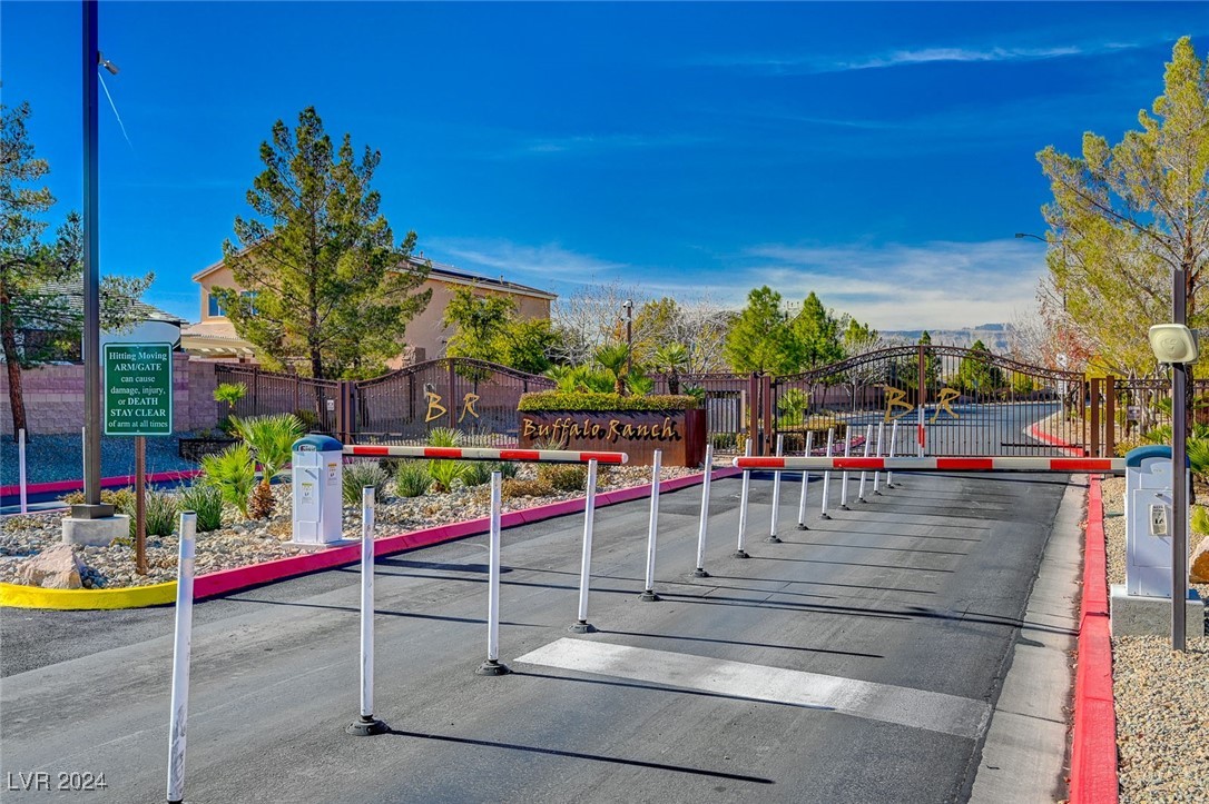 8333 Saddleback Ledge Avenue