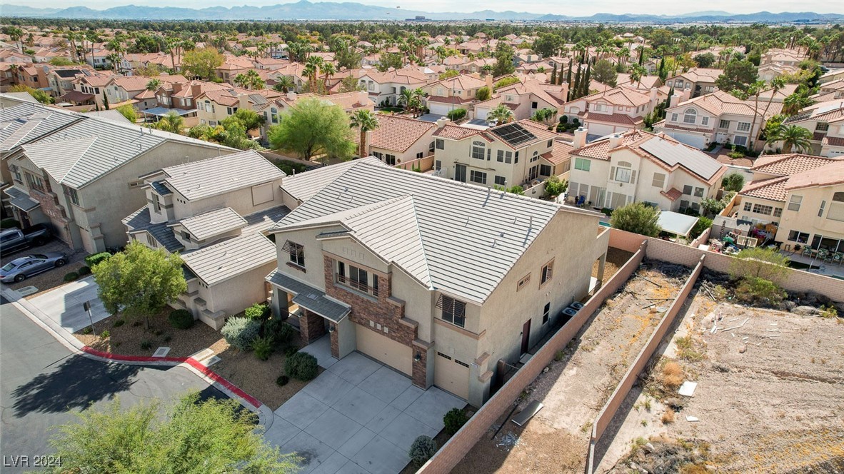 8333 Saddleback Ledge Avenue