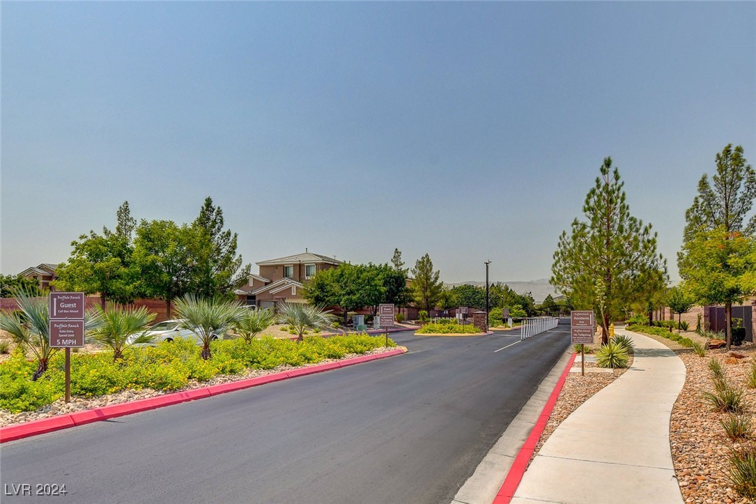 8333 Saddleback Ledge Avenue