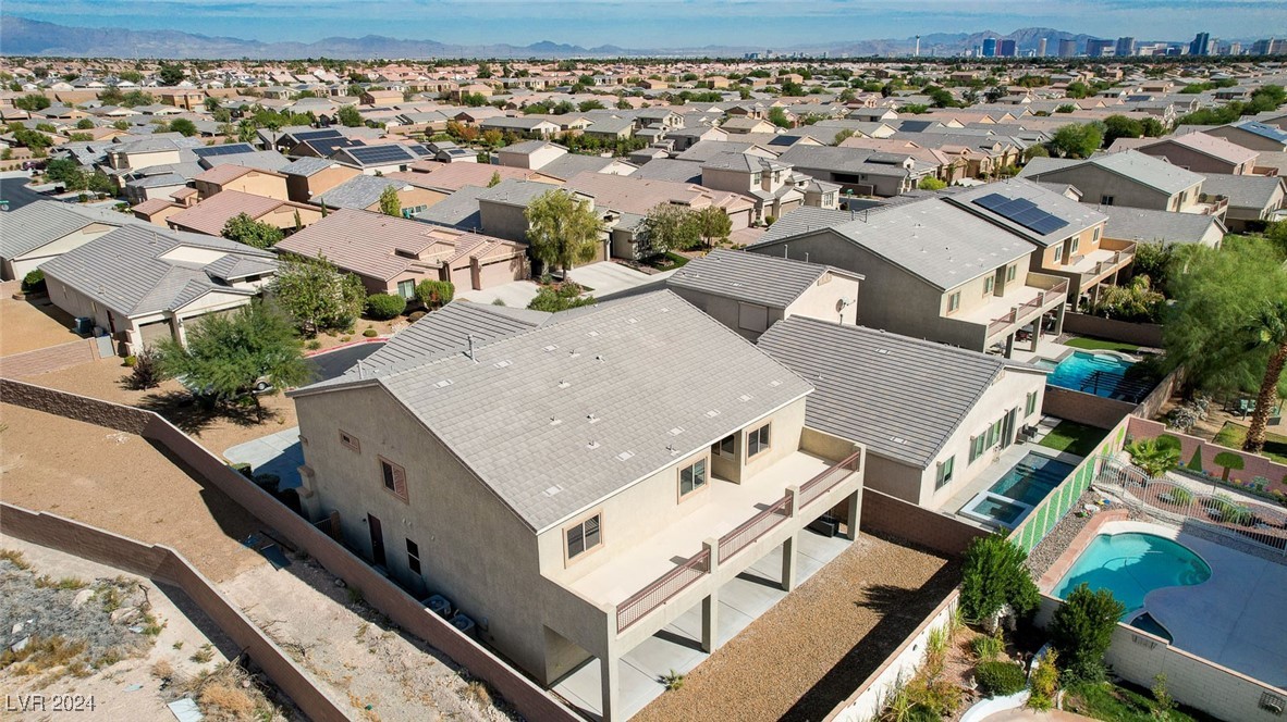 8333 Saddleback Ledge Avenue