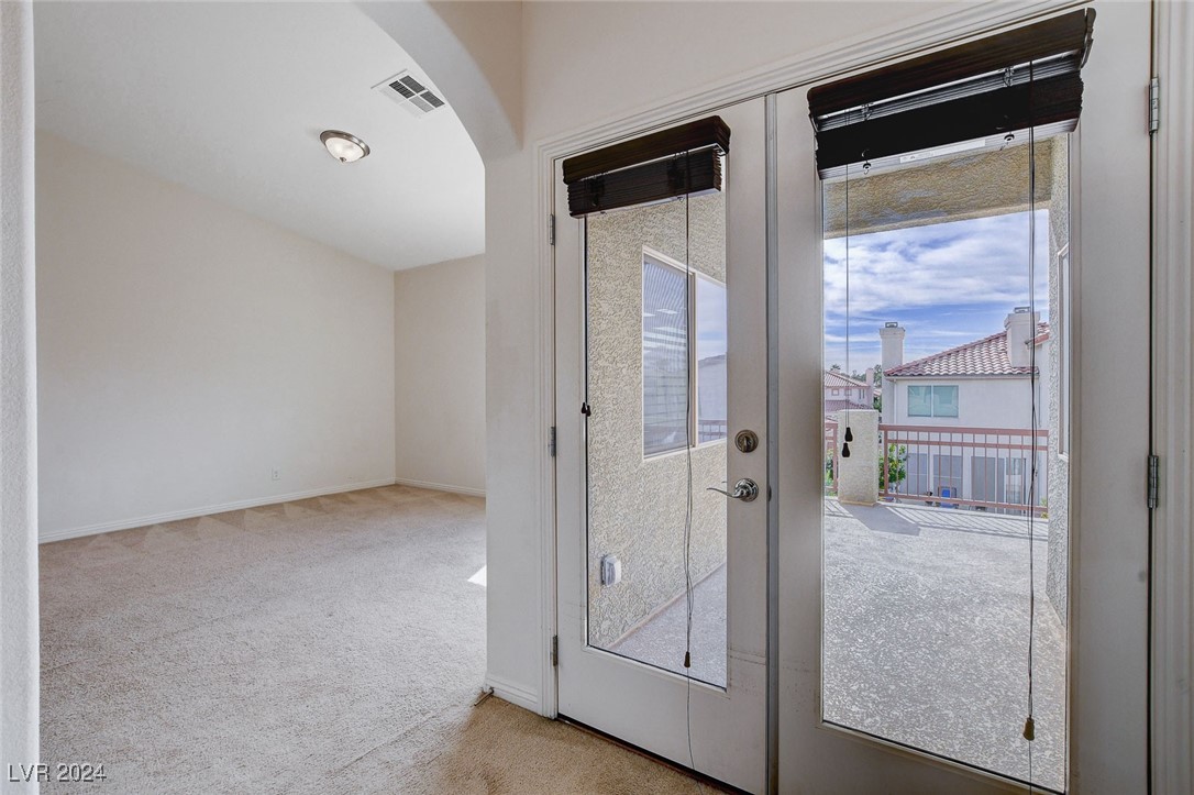 8333 Saddleback Ledge Avenue