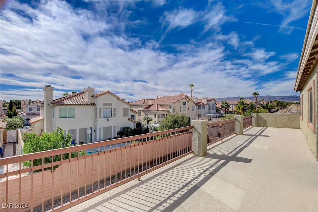 8333 Saddleback Ledge Avenue