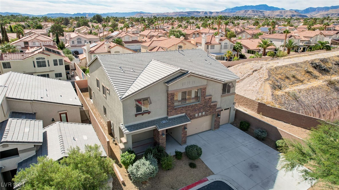 8333 Saddleback Ledge Avenue