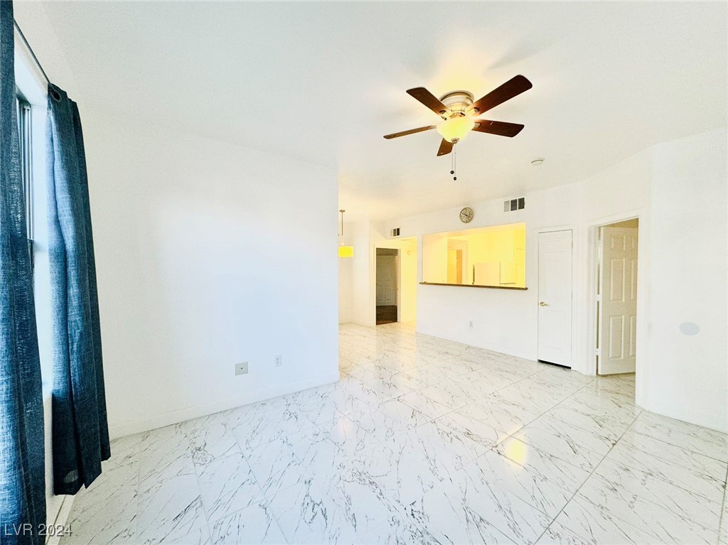 8000 West Badura Avenue 1077