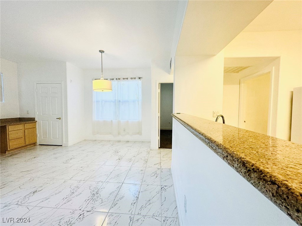 8000 West Badura Avenue 1077