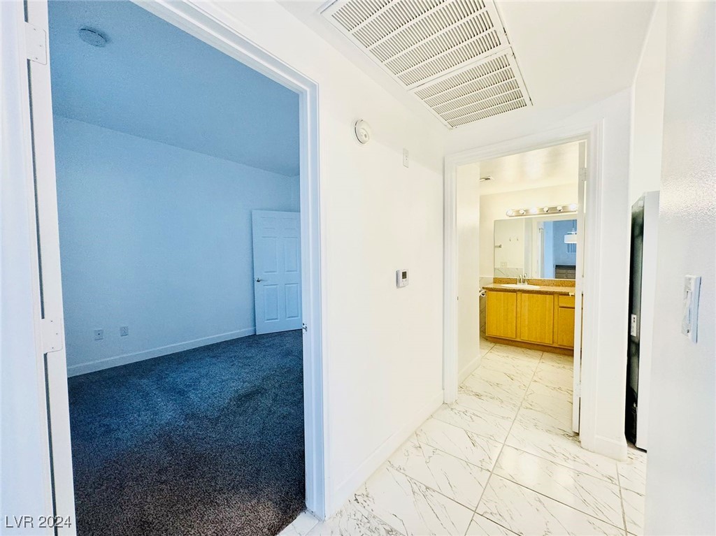 8000 West Badura Avenue 1077