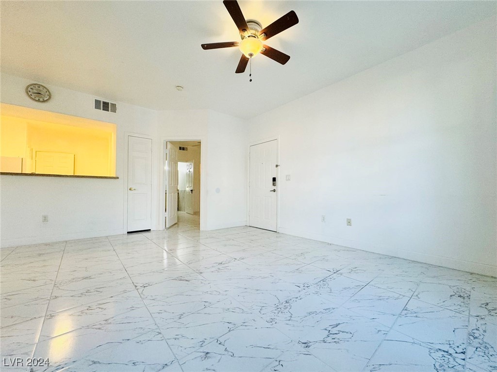 8000 West Badura Avenue 1077