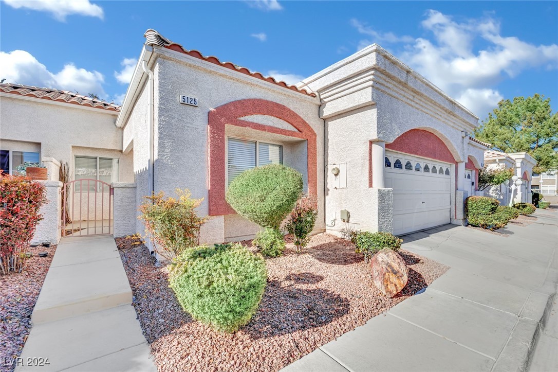 5125 Briar Meadow Way