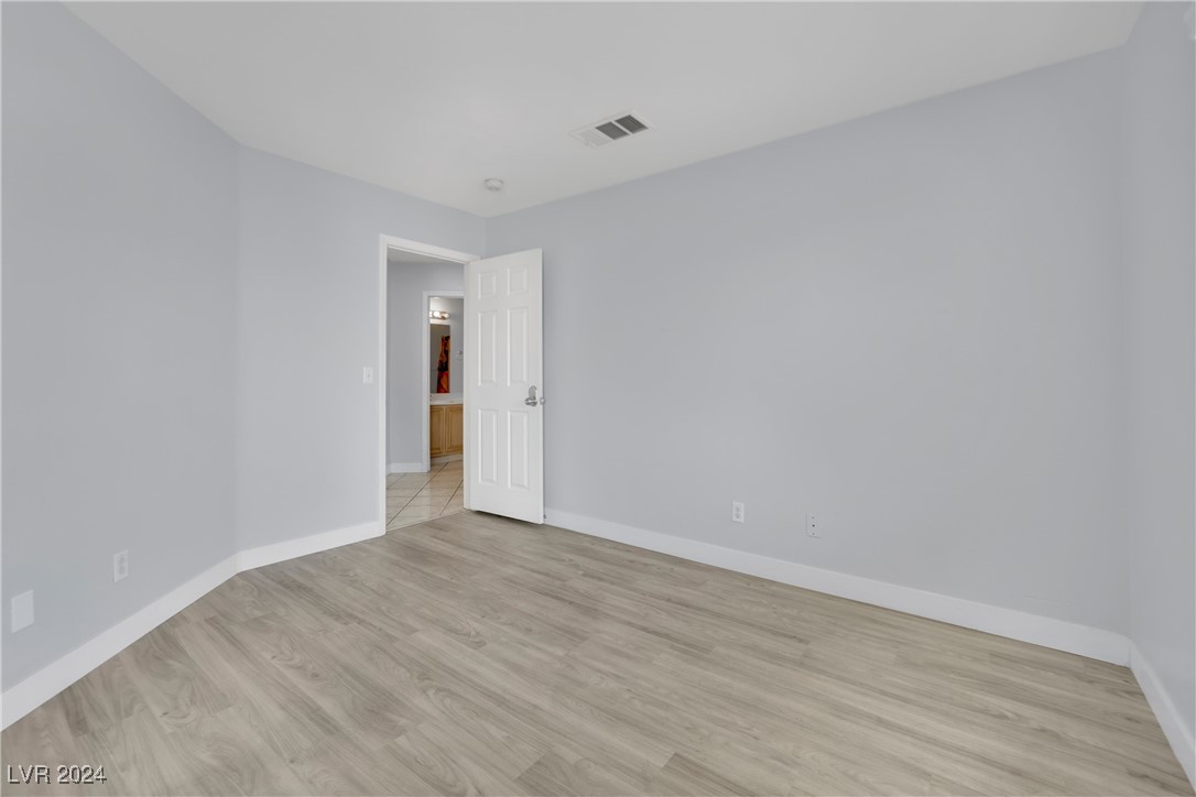5125 Briar Meadow Way