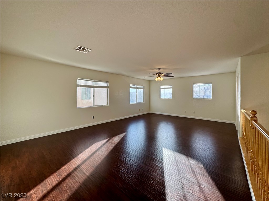 3028 Teal Beach Street