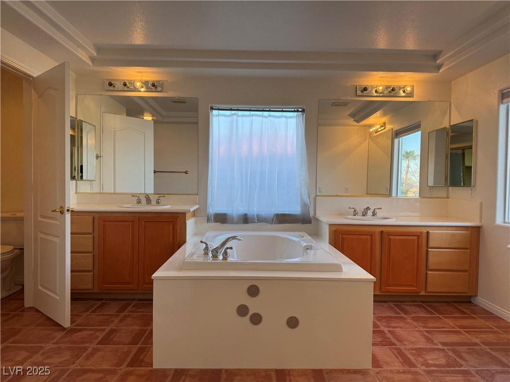 3028 Teal Beach Street