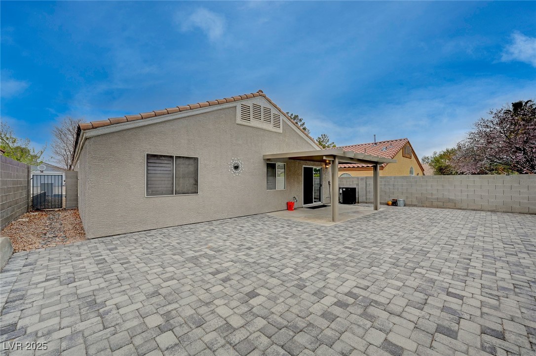 1404 Dragon Rock Drive