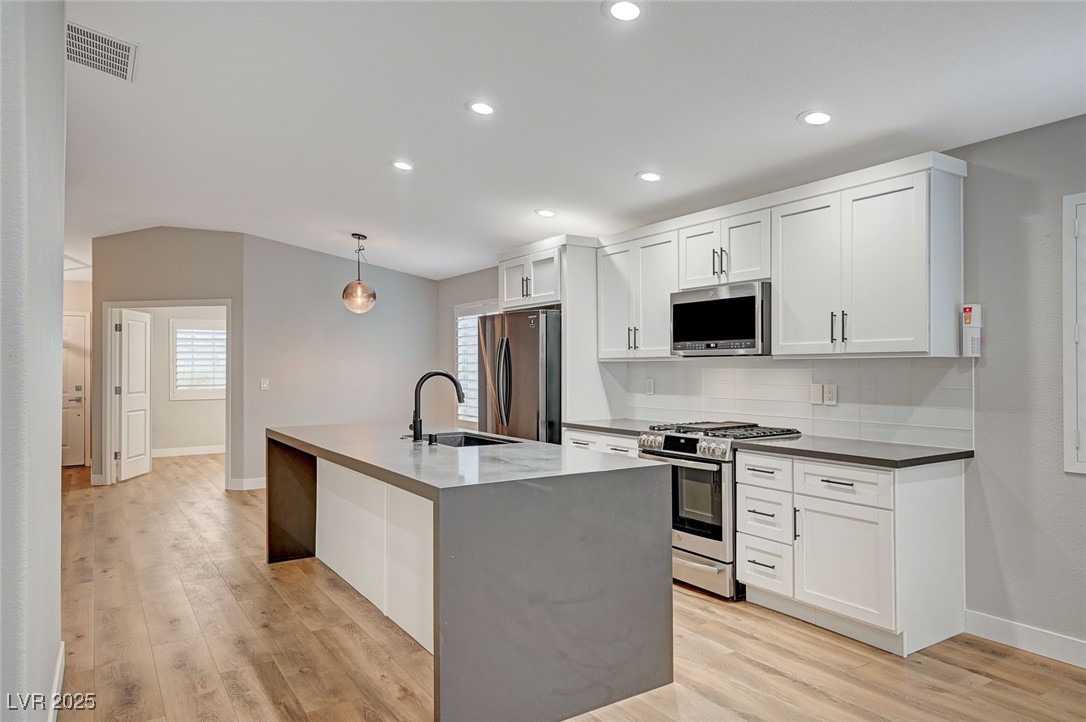 1404 Dragon Rock Drive