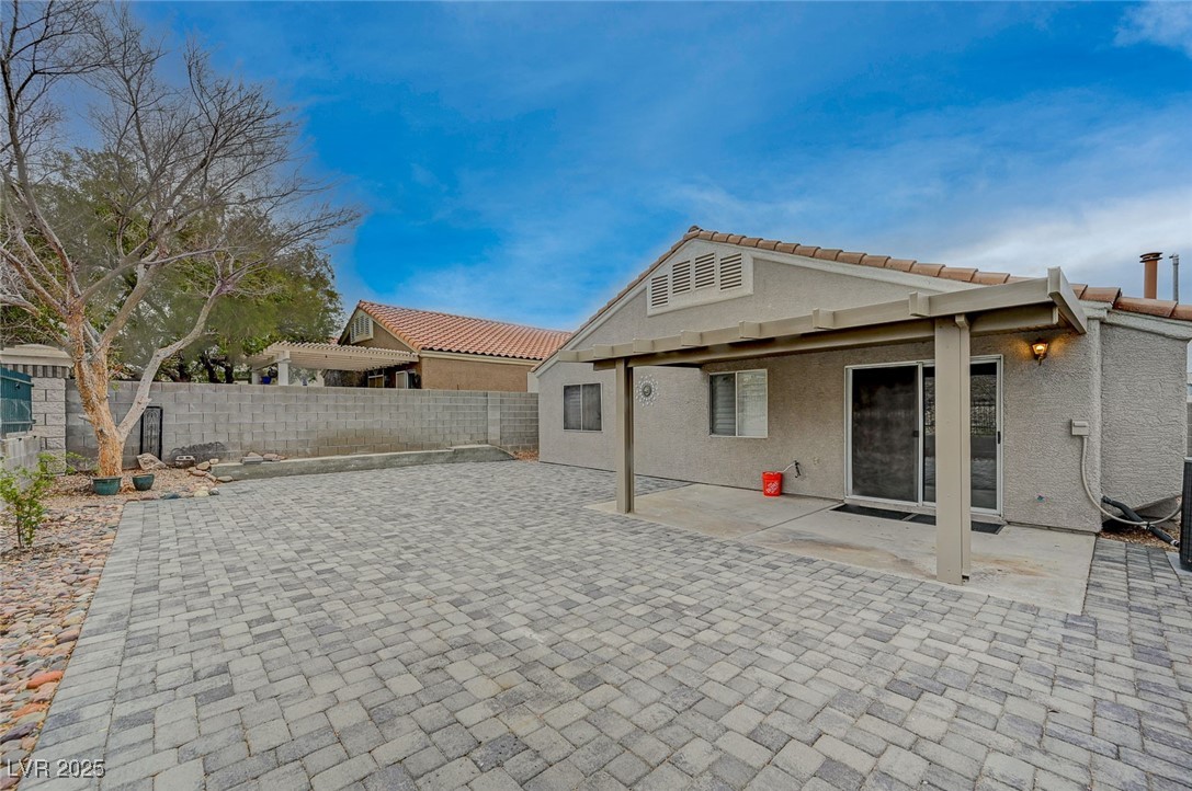 1404 Dragon Rock Drive