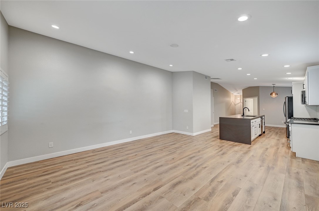1404 Dragon Rock Drive