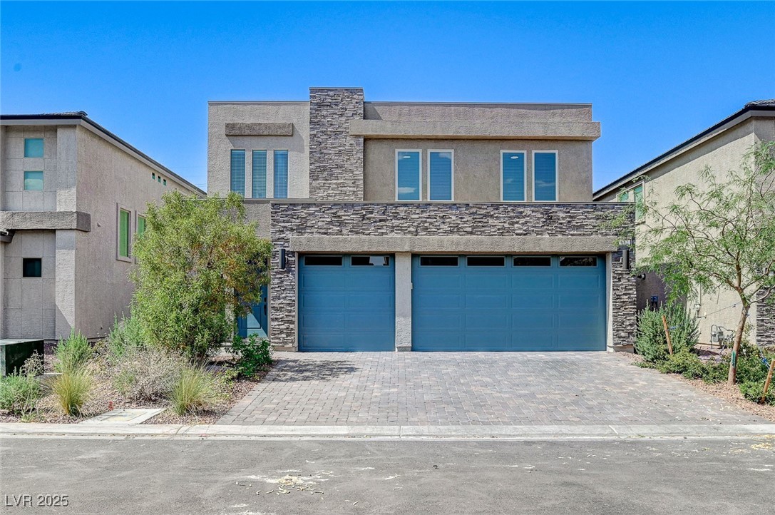 642 Steep Canyon Avenue