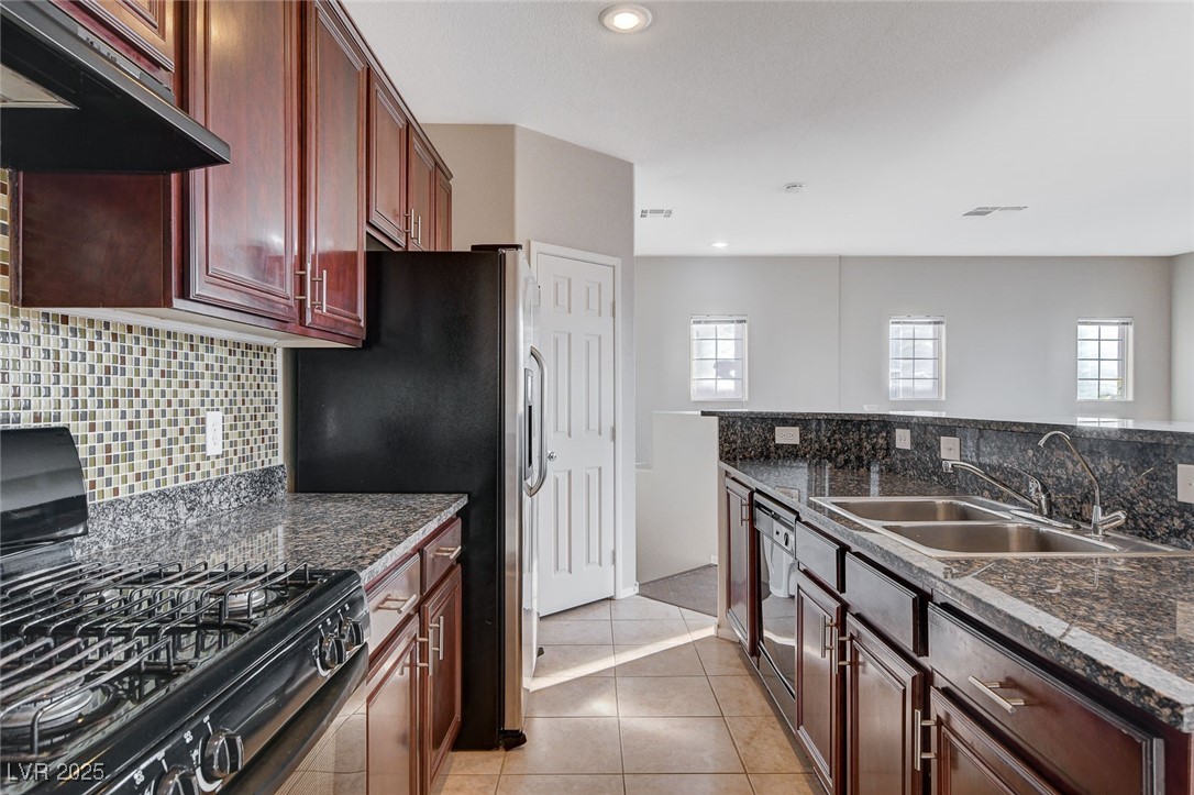 6255 West Arby Avenue 295