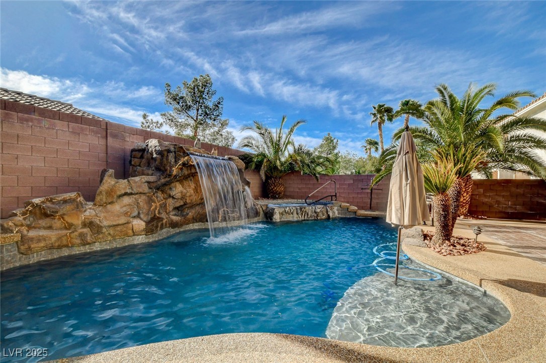 7619 Belgian Lion Street