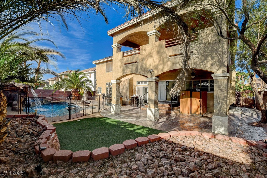 7619 Belgian Lion Street