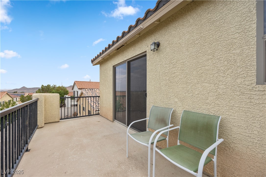 5526 Spruce Hill Court