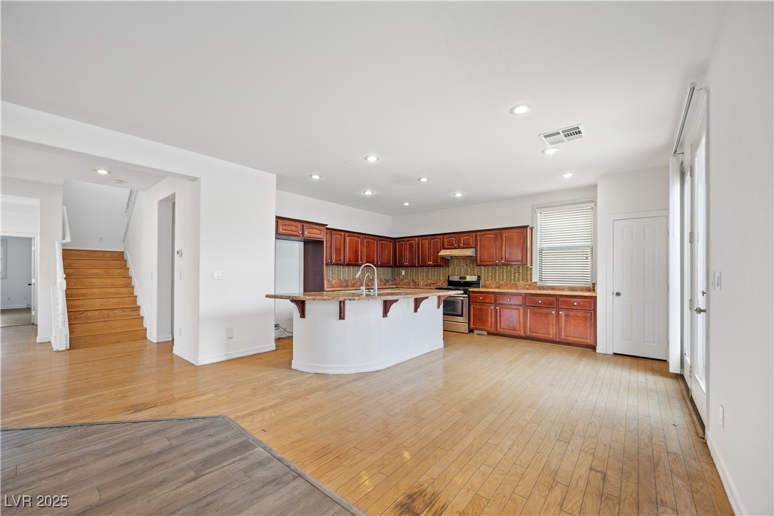 5526 Spruce Hill Court