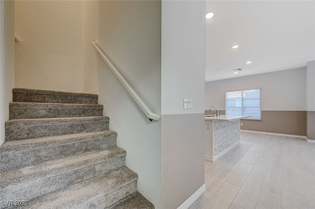 600 North Carriage Hill Drive 1018