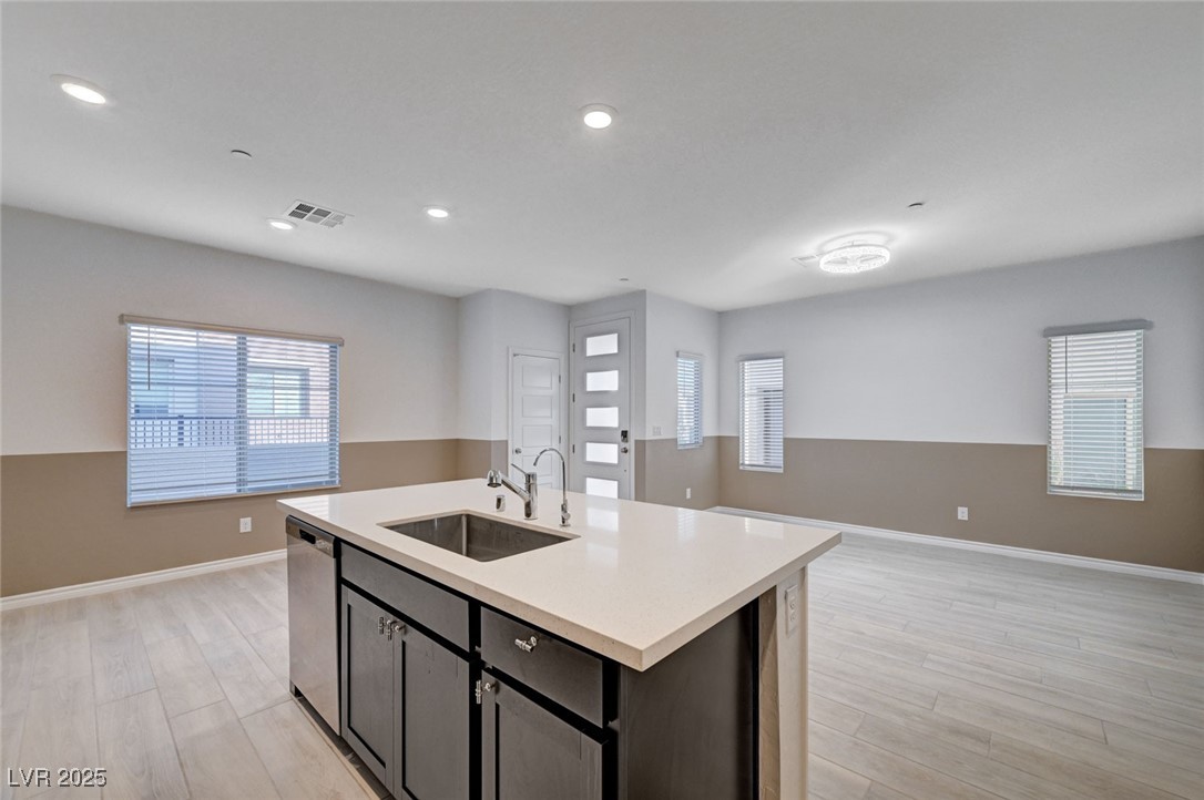 600 North Carriage Hill Drive 1018