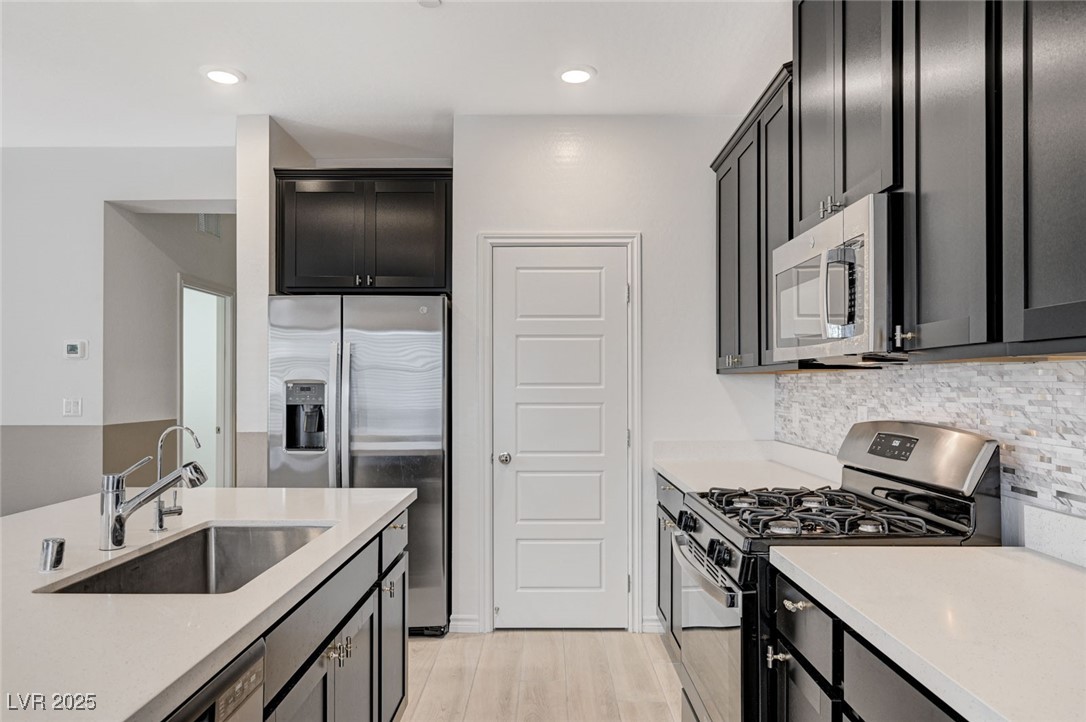 600 North Carriage Hill Drive 1018
