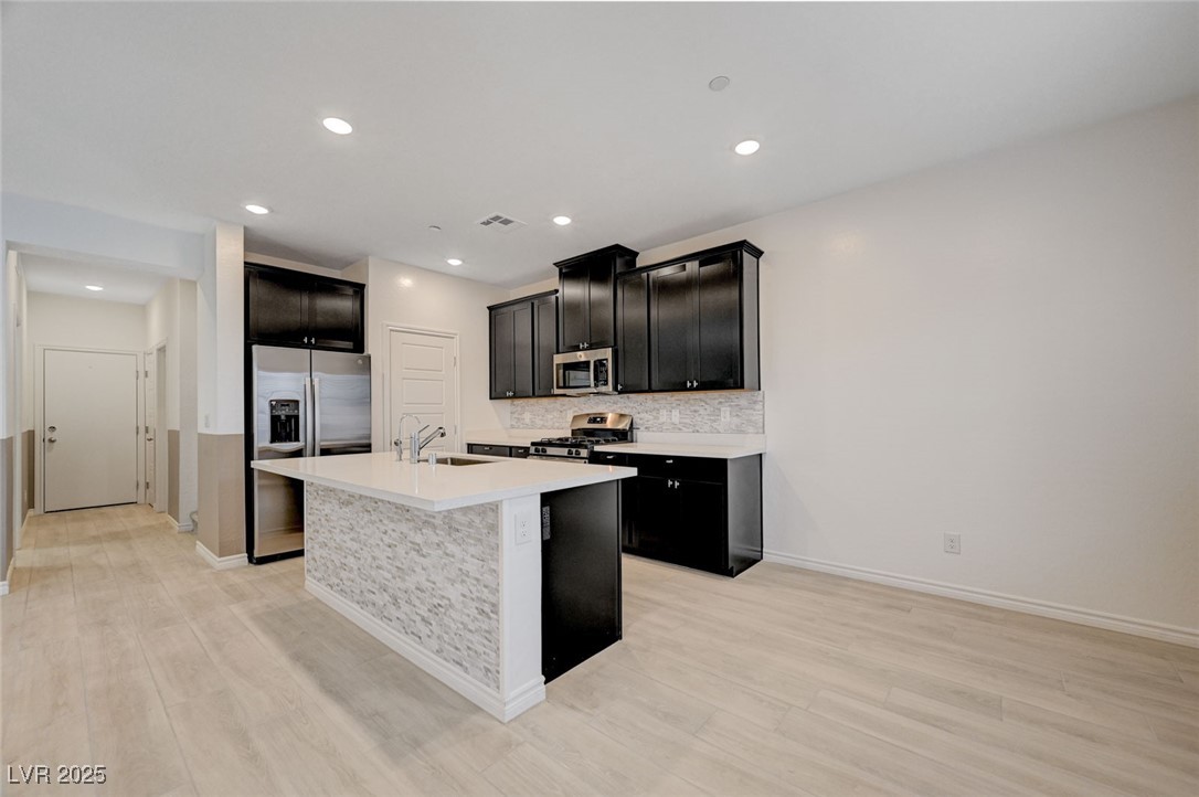 600 North Carriage Hill Drive 1018