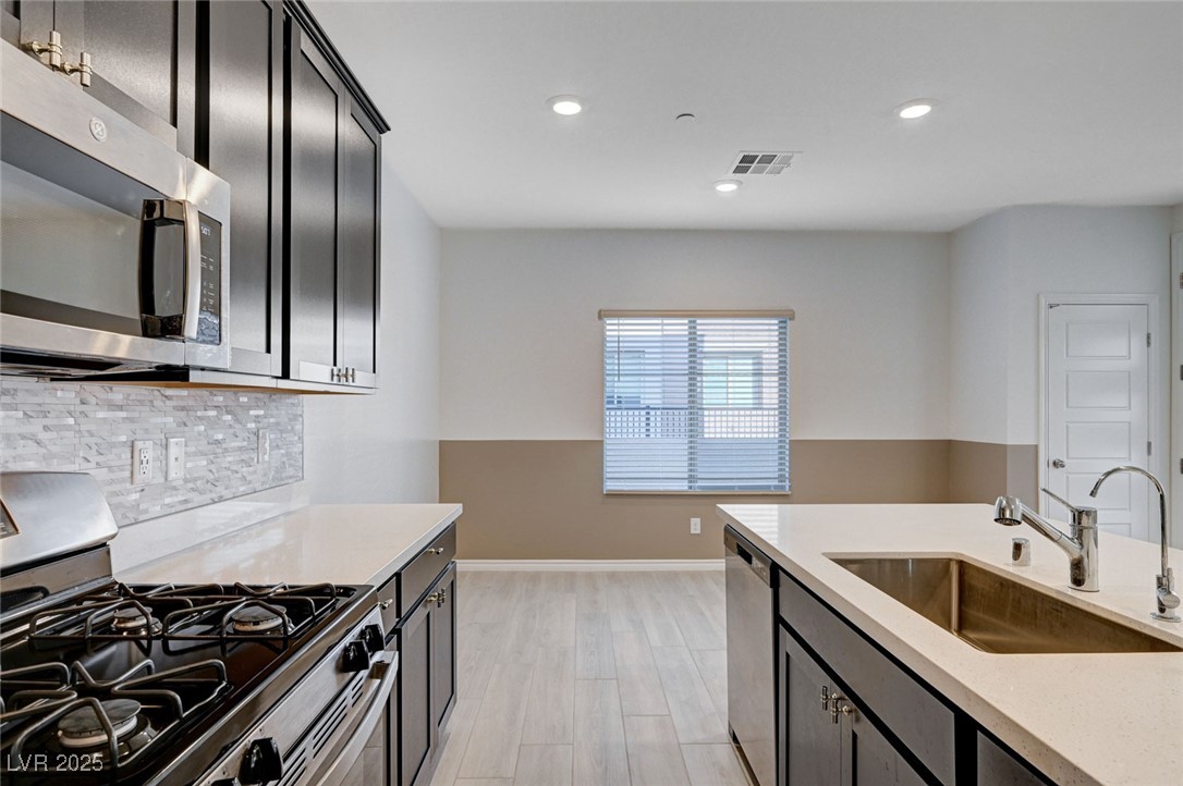 600 North Carriage Hill Drive 1018