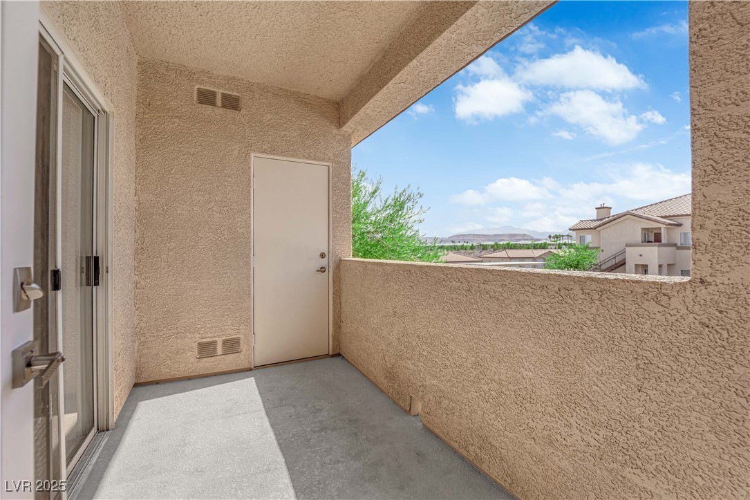 8501 West University Avenue 2053