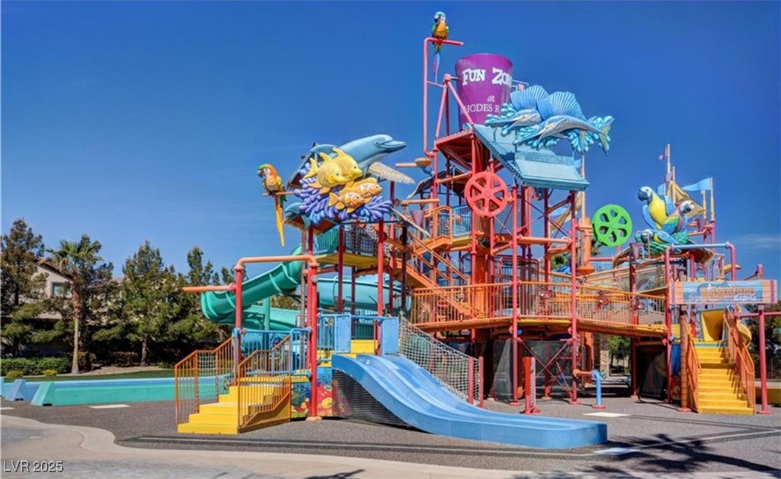 242 Botanic Gardens Drive