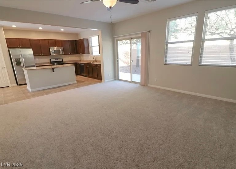 242 Botanic Gardens Drive