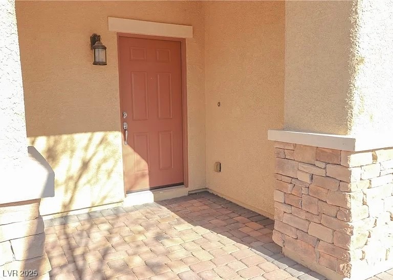 242 Botanic Gardens Drive