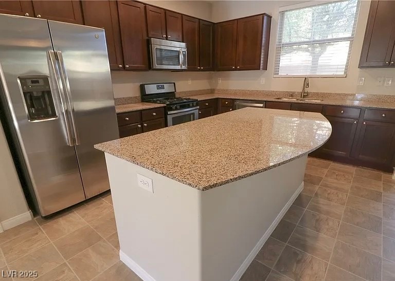 242 Botanic Gardens Drive