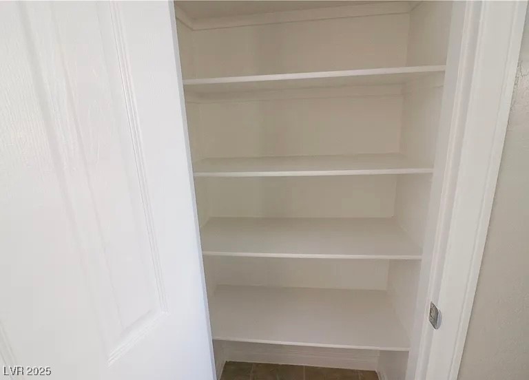 242 Botanic Gardens Drive