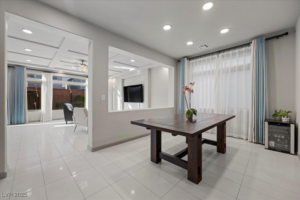 6618 Tangled Vines Avenue